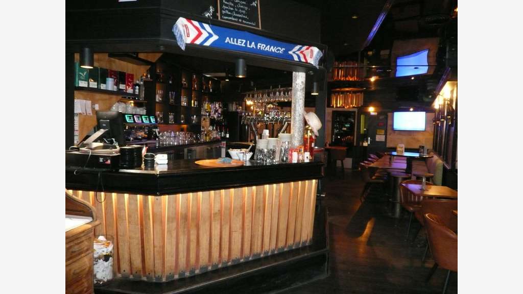 COGNAC Centre A Vendre Fonds de commerce