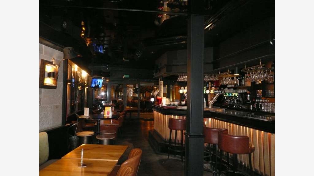 COGNAC Centre A Vendre Fonds de commerce
