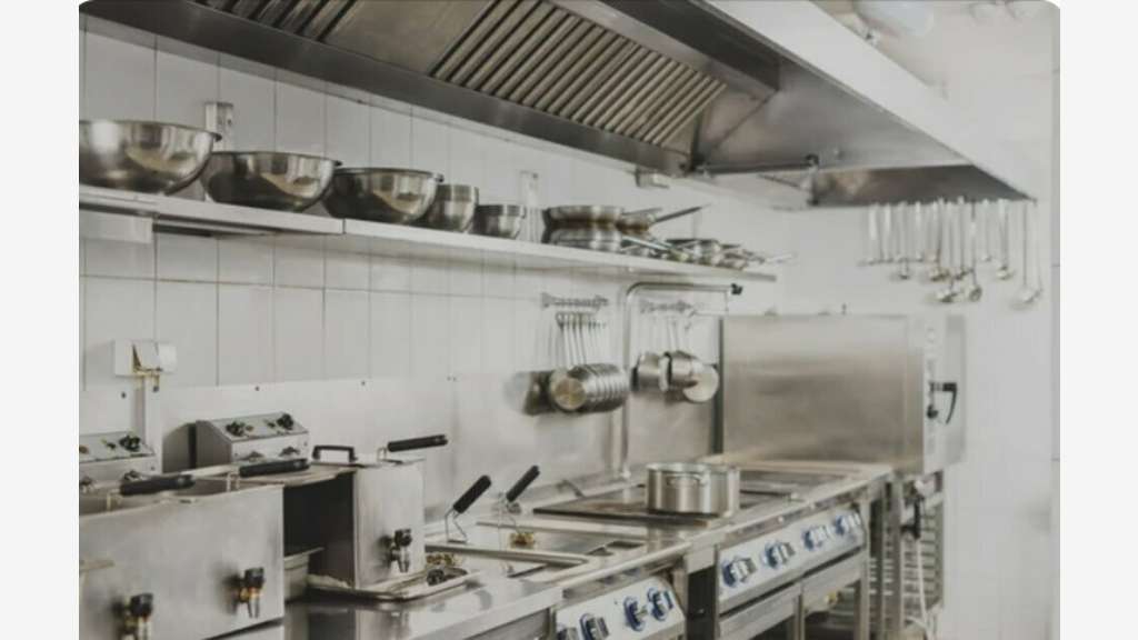 27 - PONT AUDEMER - Bar Brasserie à vendre