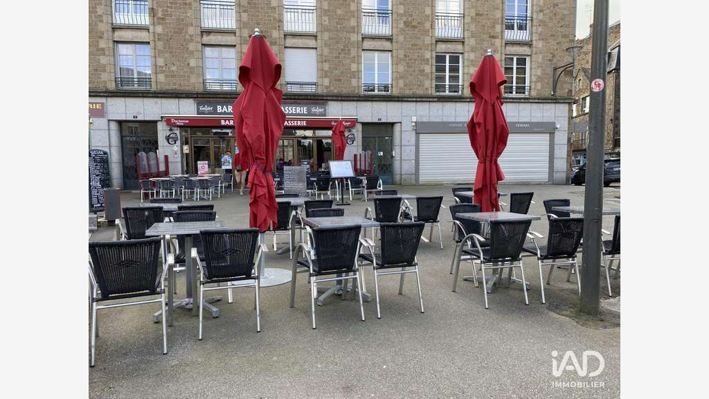 Vente bar brasserie glacier à Fougères centre