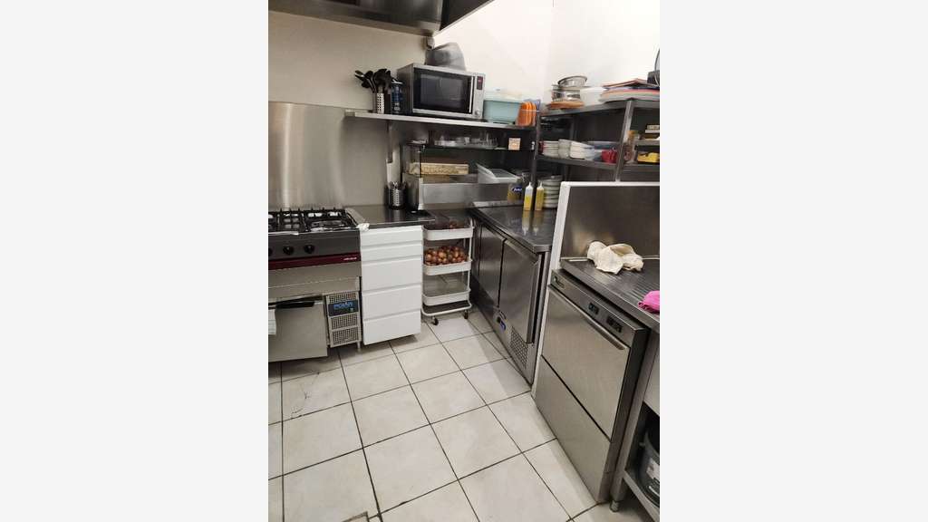 Vente restaurant clé en main fort potentiel à Gap