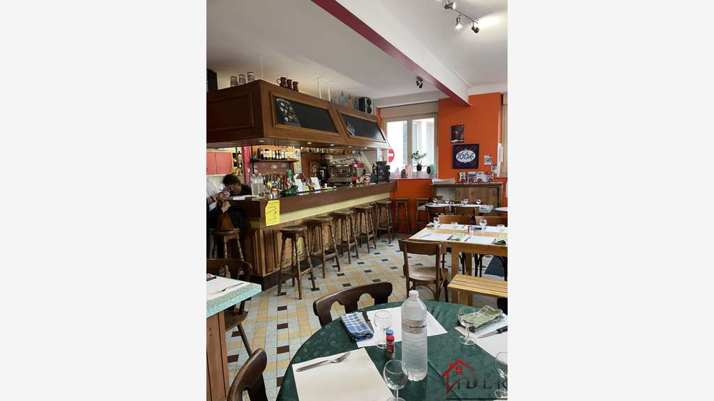 Vente bar restaurant licence IV à Champlitte