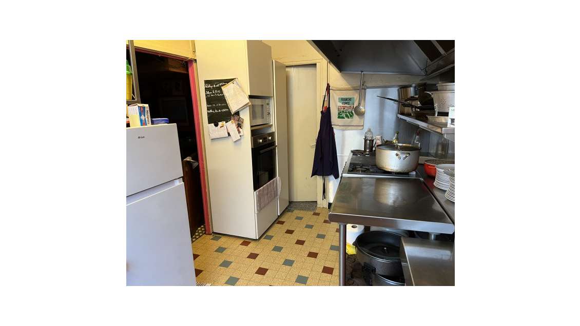 Vente bar restaurant en centre bourgade du 70