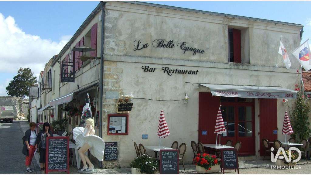 Bar brasserie à Hiers-Brouage