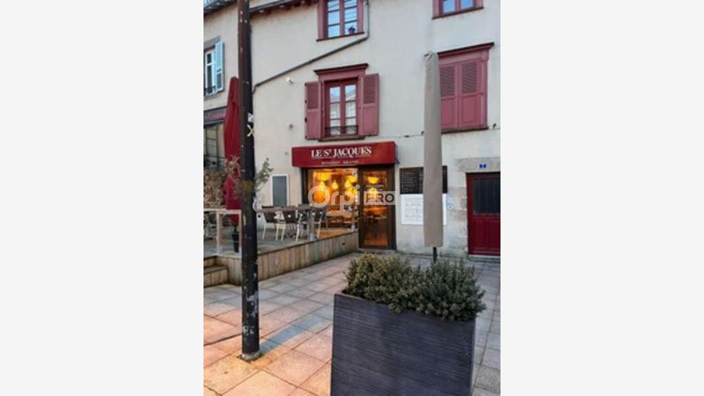 Vente bar restaurant les pieds dans l'eau Limoges