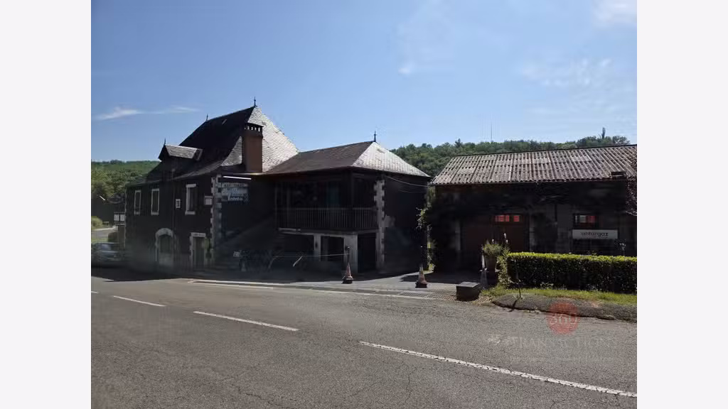 A vendre murs + lic IV Tabac à Marcillac-la-Croze