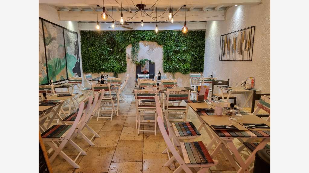 Vente fonds de restaurant à Moustiers Ste Marie