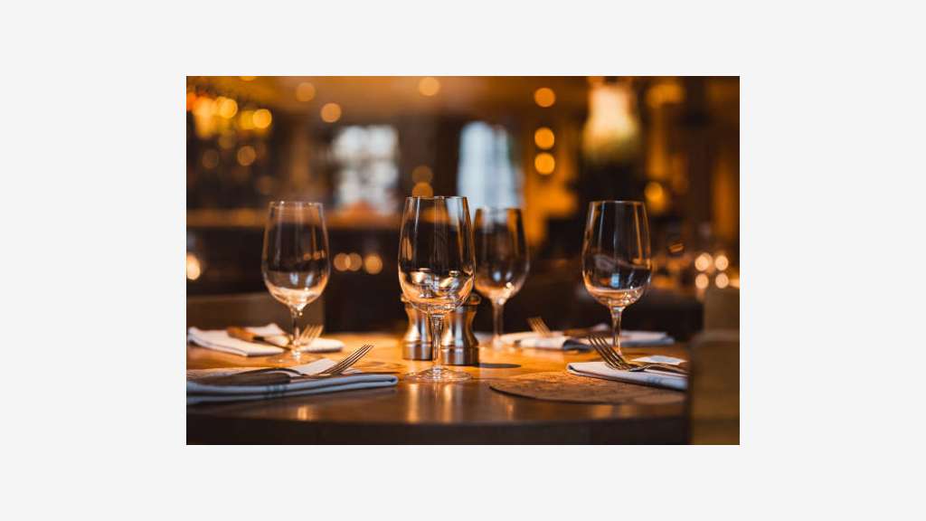 Vente bar brasserie lic IV à Nice Tzarewitch