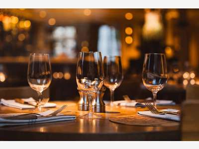 Vente bar brasserie lic IV à Nice Tzarewitch