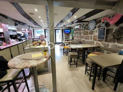 Vente bar restaurant traiteur à Objat empl strat