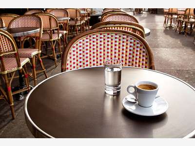 Vente fonds bar restaurant brasserie à Paris 75020