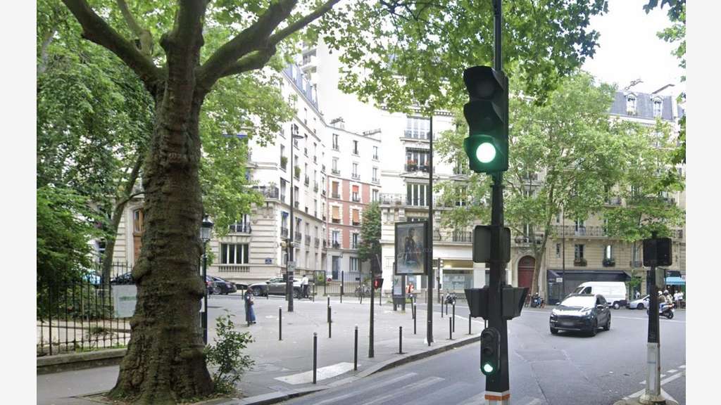 Vente bar restaurant 40 cvts + terrasse à Paris 19