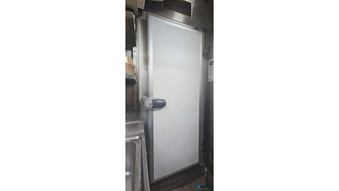 Vente Beau restaurant Paris 14 Sortie du métros 