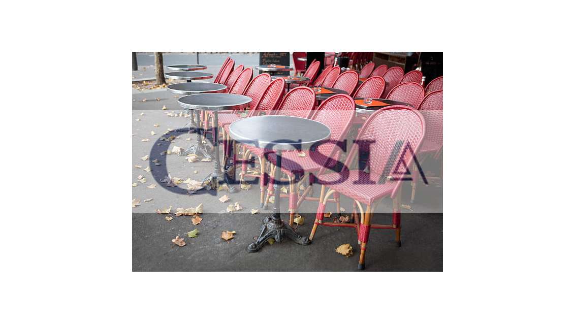 restaurant licence IV PLEIN emplacement N°1