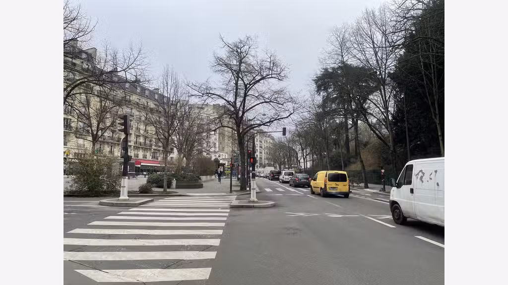 Vente grand bar licence IV 100 pers à Paris 75020