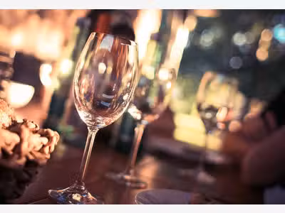 Vente brasserie restaurant institution 66