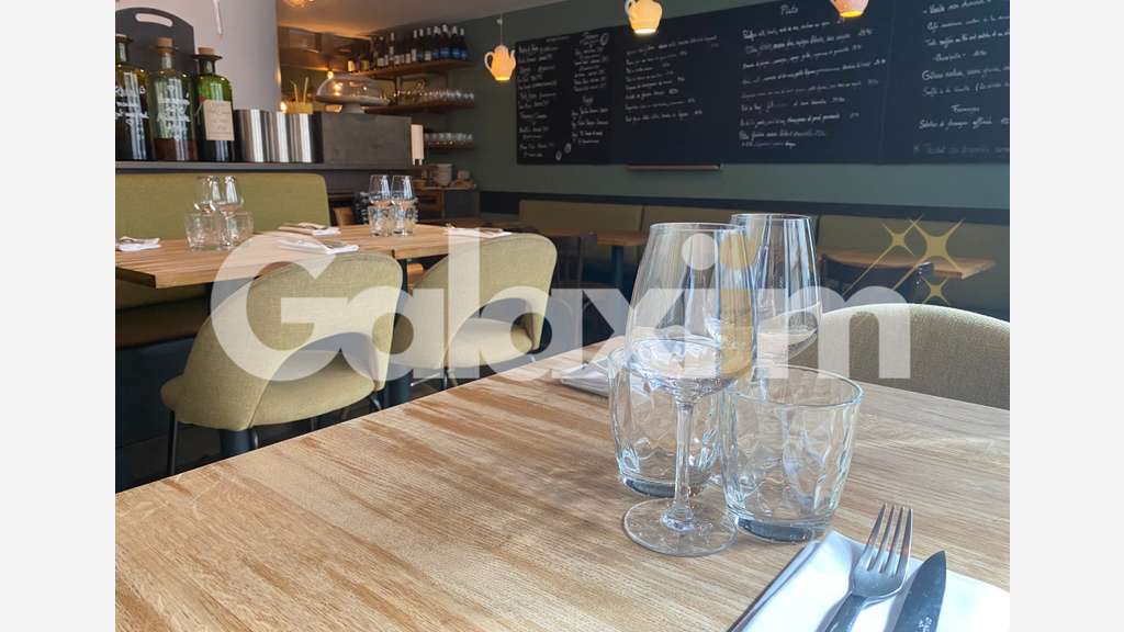 AV restaurant avec 2 terrasses hypercentre Rennes