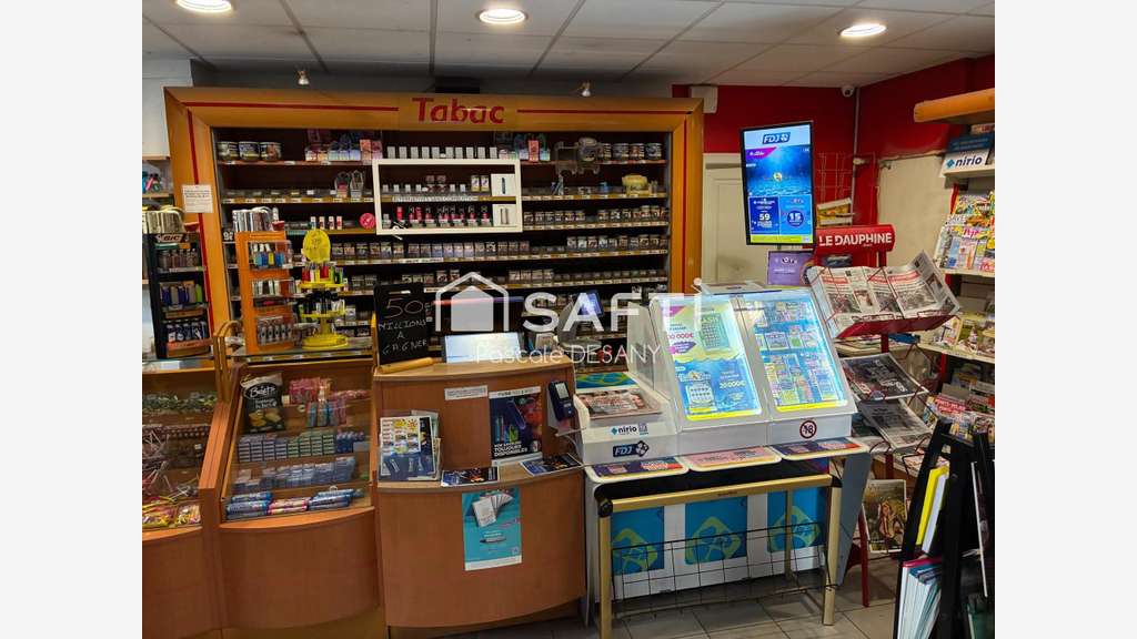 AV FDC tabac presse FDJ à Tournon-sur-Rhône