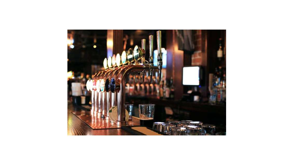 Vente bar festif exceptionnel sur Vienne