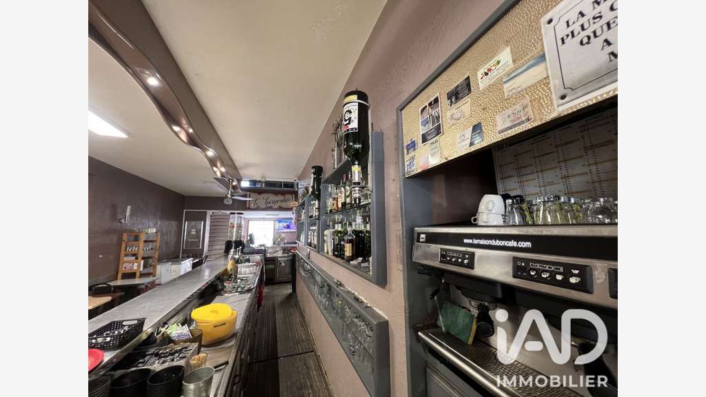 Vente bar café axe passant  à Pont-Saint-Esprit