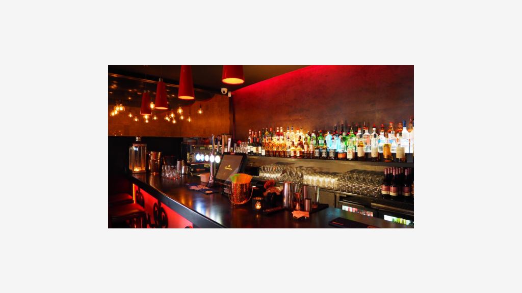 Vente bar pur limonade terrasse dans le Morbihan