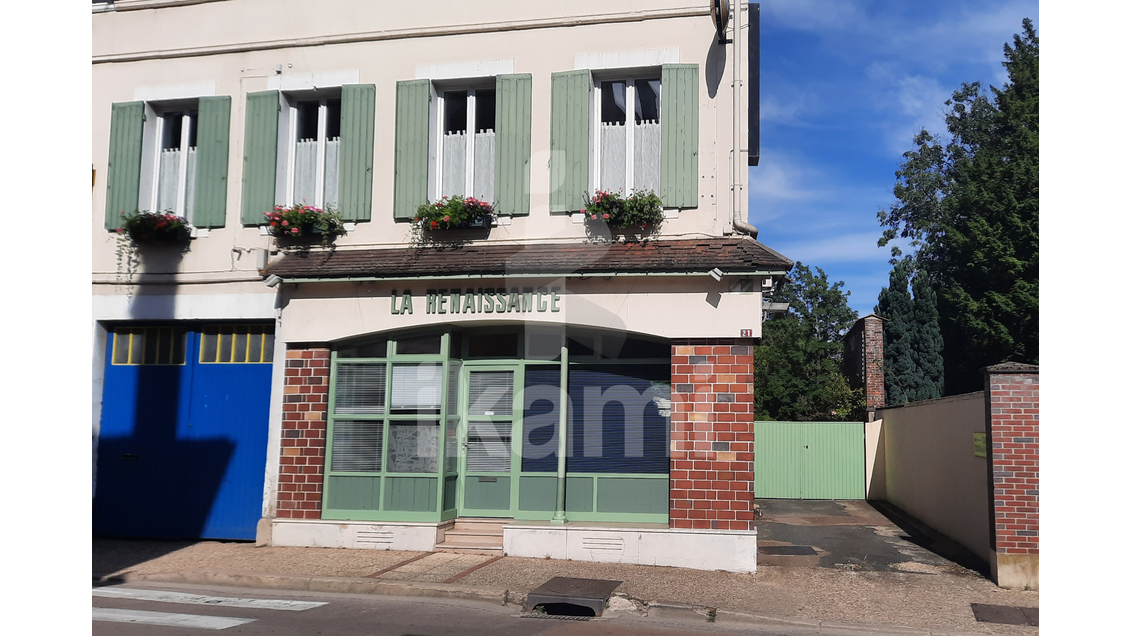 Vente café bar restaurant à Brienon-sur-Armançon