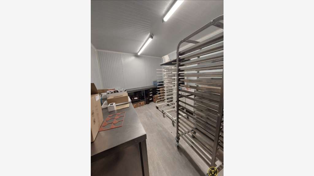 AV belle boulangerie dans  bourg très dynamique 56