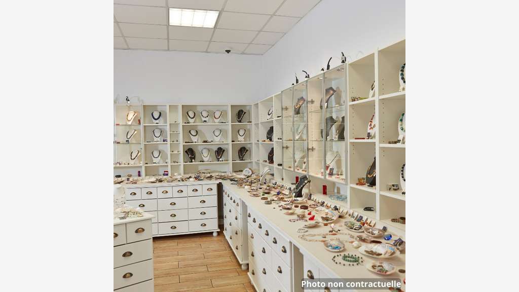 A céder bijouterie/horlogerie centre-ville du Jura