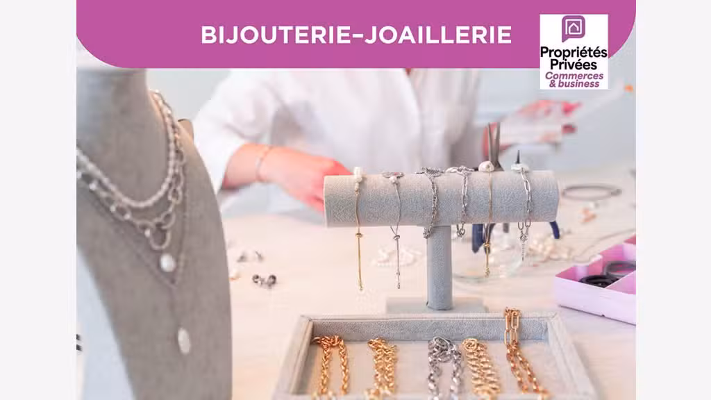 Vente bijouterie en galerie commerciale à Noyon