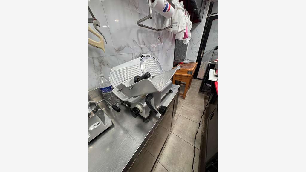 Fonds de commerce de boucherie à vendre dans le 92