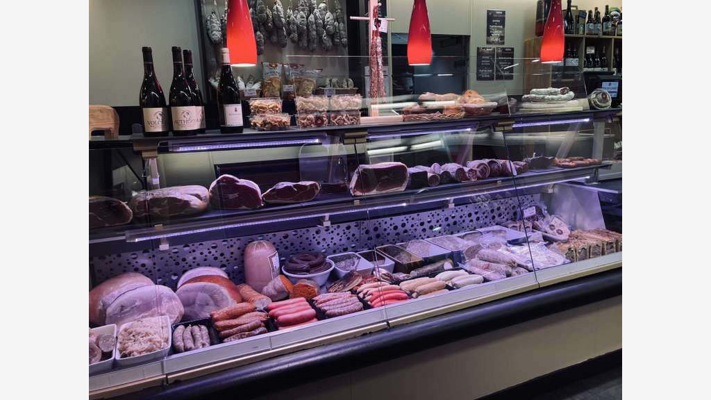 AV FDC traiteur charcuterie emplacement N°1 à Lyon