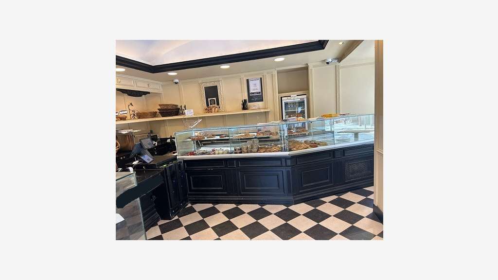 AV boulangerie d'angle dans beau quartier de Nice