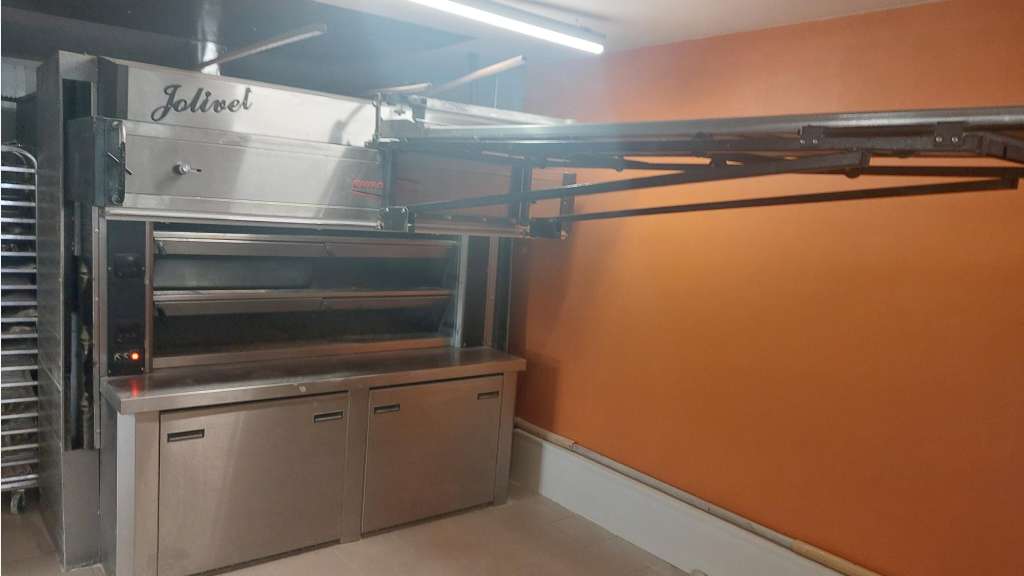 Boulangerie à vendre en centre cial Deux Sèvres