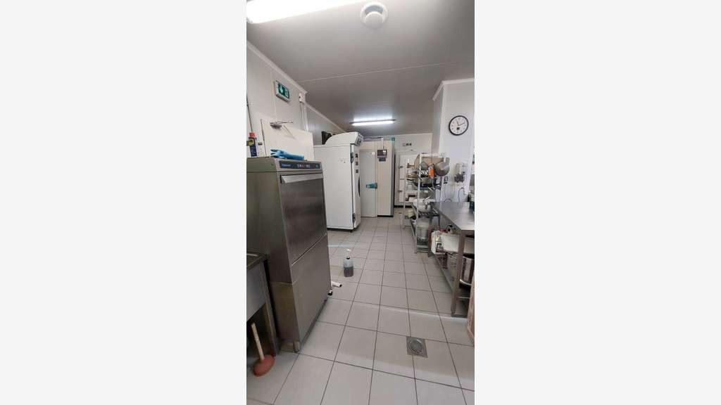 AV boulangerie idéale 1ère ou 2de installation 32