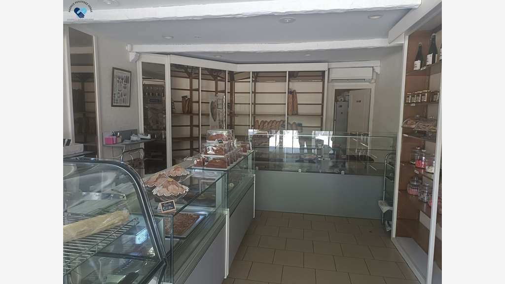 Vente boulangerie pâtisserie confiserie à Alaigne