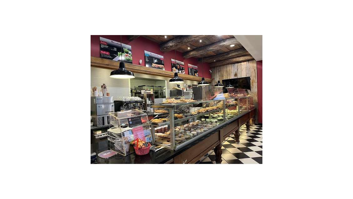 Vente trèe belle boulangerie superbe visibilité 06