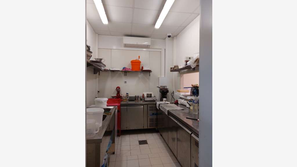 AV boulangerie sur axe passant de la Côte de Nacre