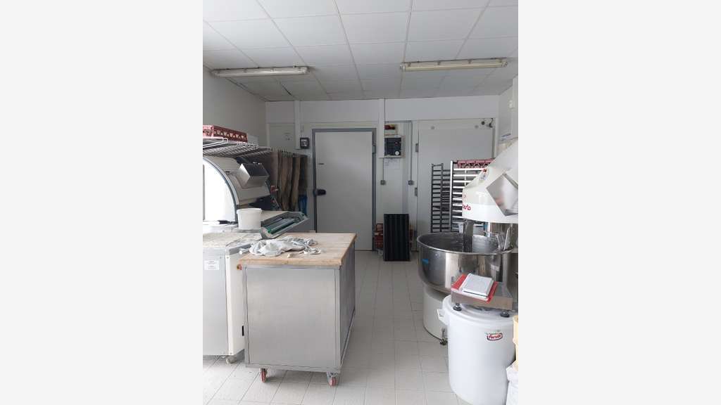 AV boulangerie sur axe passant de la Côte de Nacre