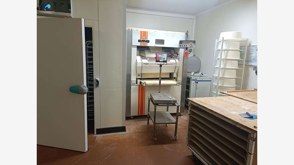 Vente boulangerie pâtisserie à Canet De Salars