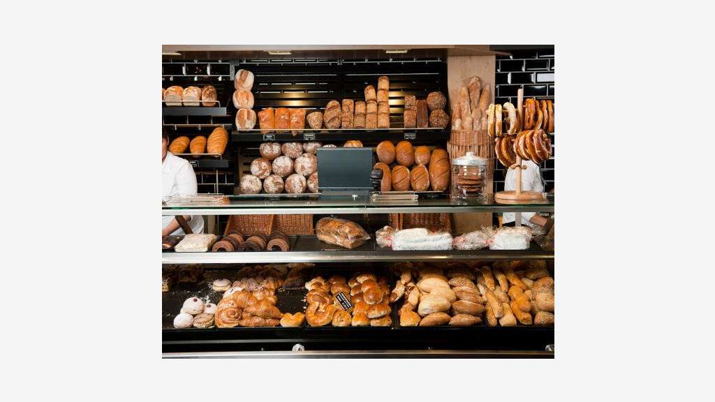 Vente boulangerie pâtisserie en centre Manche