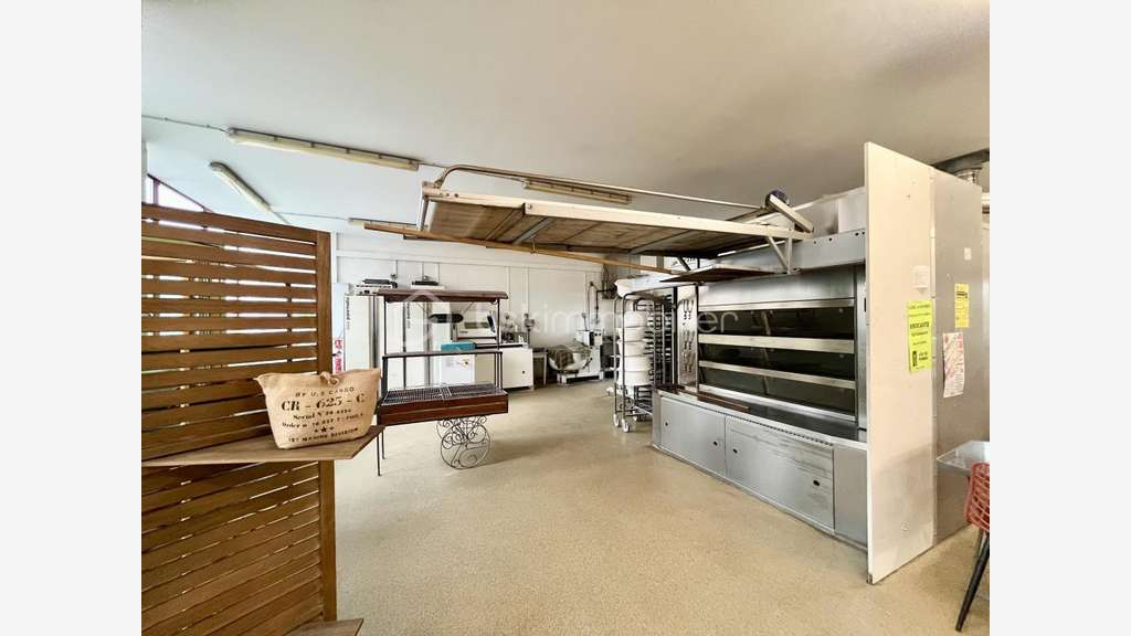 AV boulangerie-pâtisserie 120m² Châtillon Indre