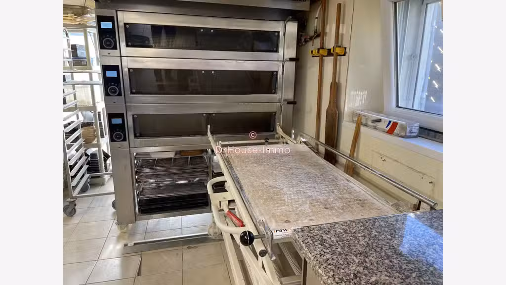 A vendre boulangerie avec belle terrasse à Cognac