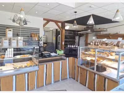 AV Très belle boulangerie bio au bord de la mer 22