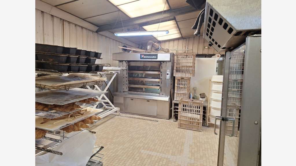 Vente boulangerie pâtisserie au bord de la mer 22