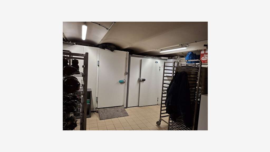 Vente boutique de centre-ville dans le Gard 30