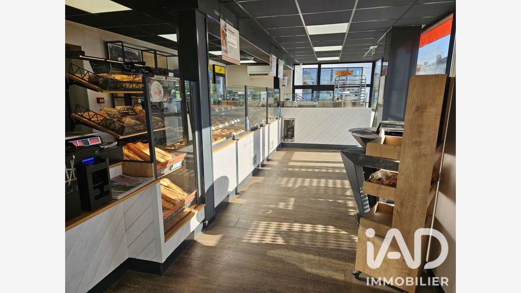 Vente boulangerie patisserie snacking à Gerzat
