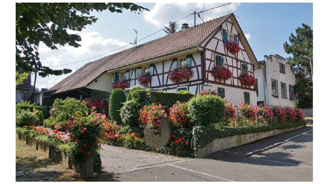 Vente dépôt de pain situé à la frontière Suisse