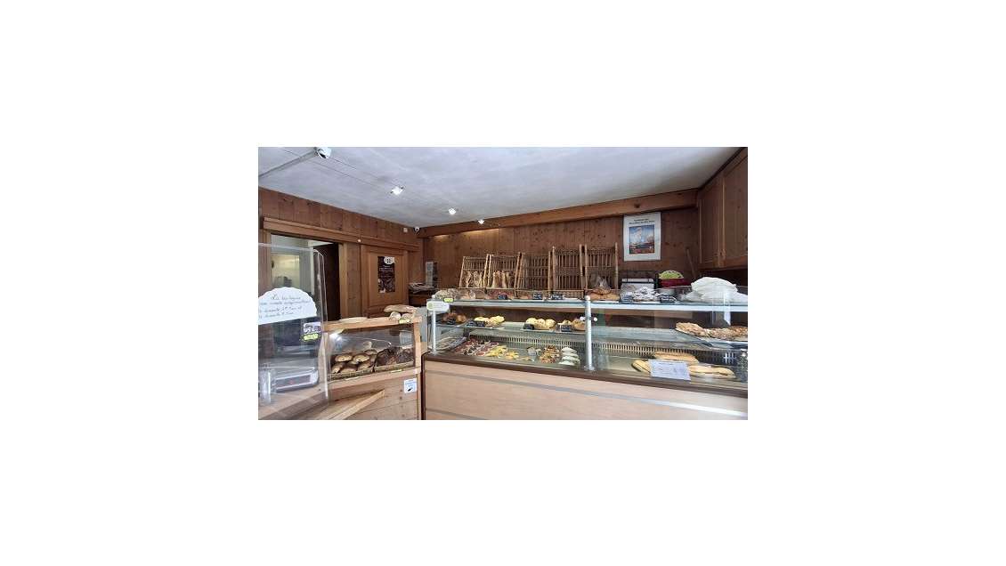 Vente boulangerie dans un village de Haute-Savoie