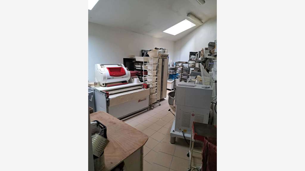 Vente belle affaire à 35 km de Limoges proche A20