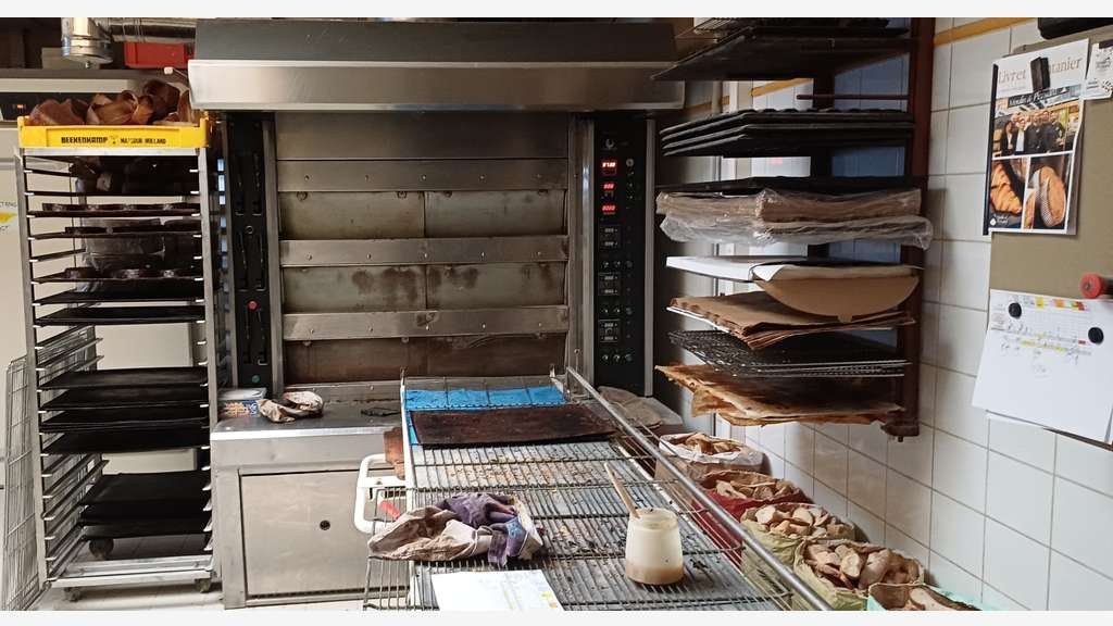 Boulangerie-Pâtisserie avec Logement T5 - 35